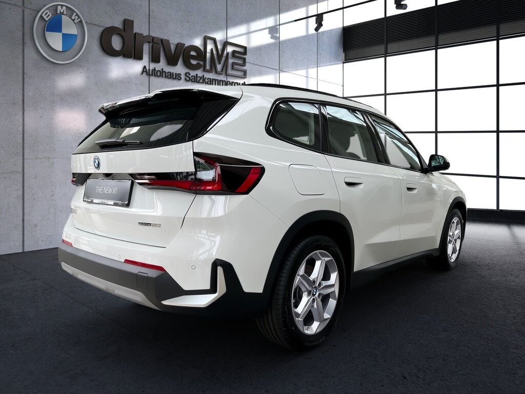 vehicle-2923595-12-3