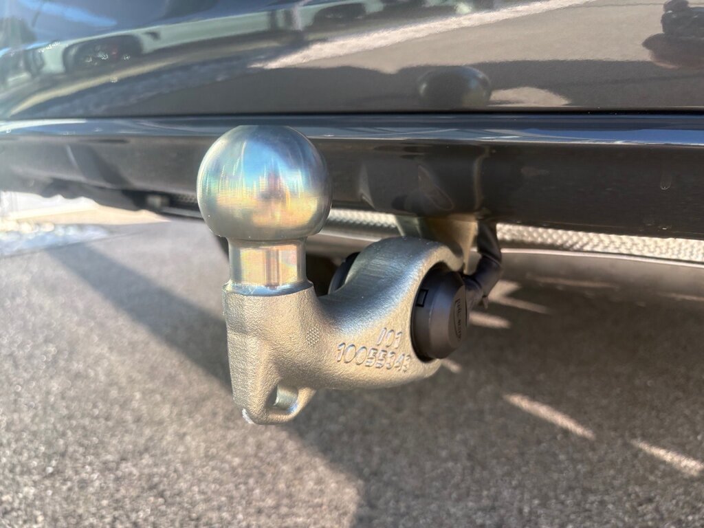 vehicle-2971051-12-3