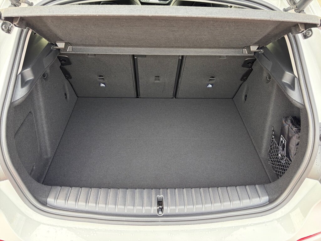 vehicle-2978280-10-3