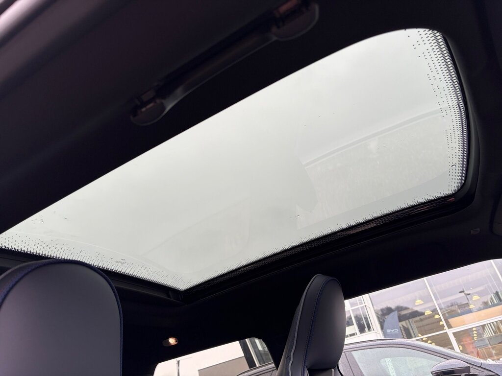 vehicle-2984898-12-3