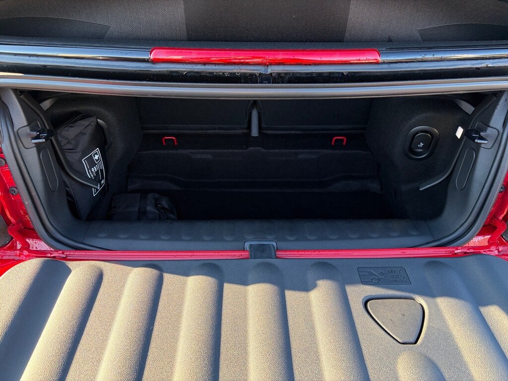 vehicle-2984913-10-3