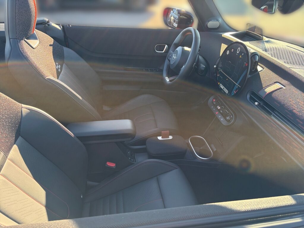 vehicle-2984913-12-3