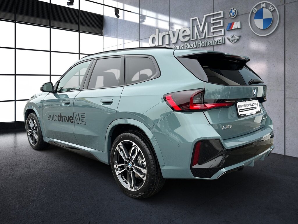 vehicle-2986540-10-3