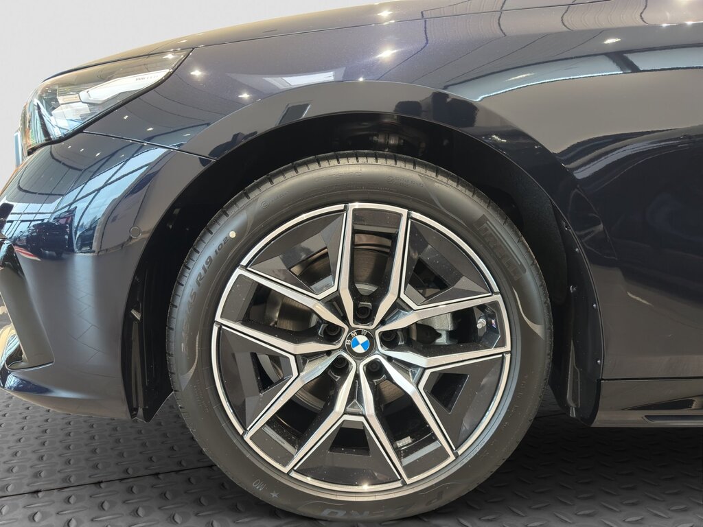 vehicle-2988090-17-3