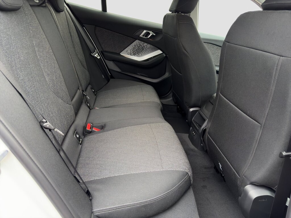 vehicle-3010679-16-3