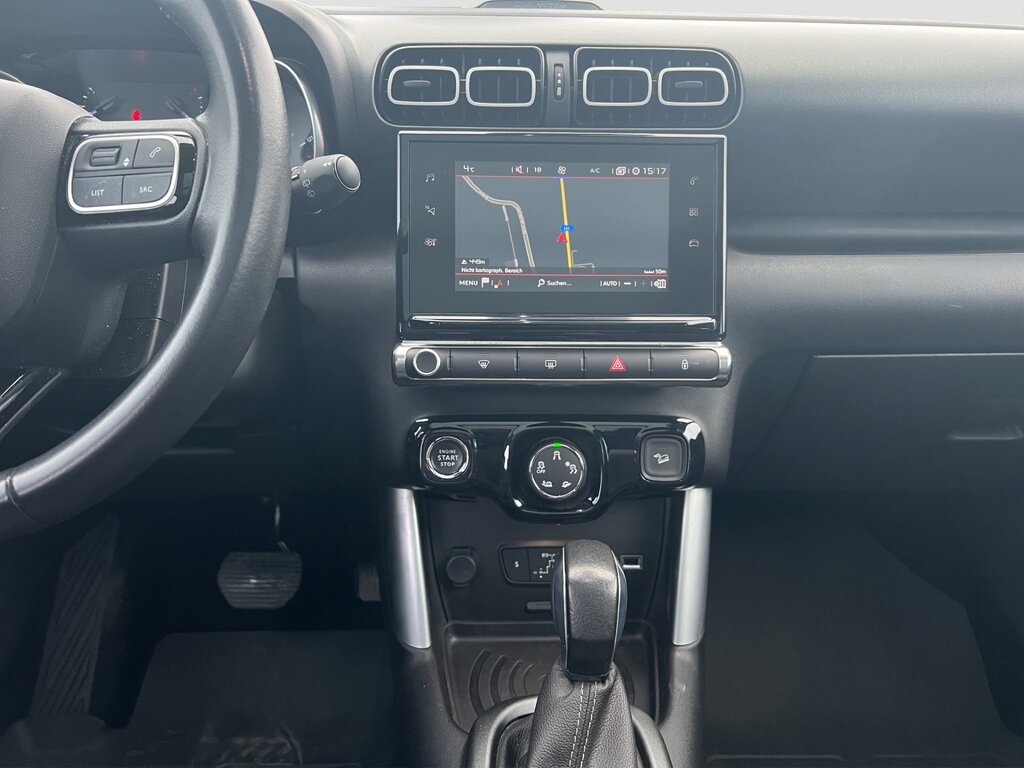 vehicle-3011608-12-3