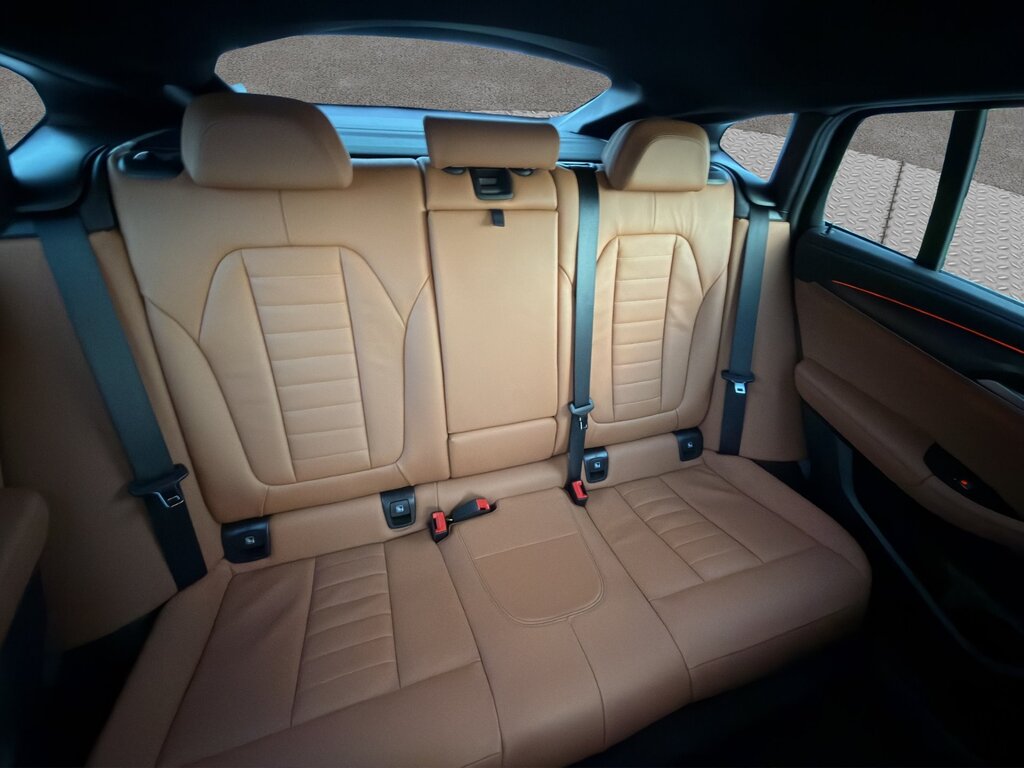 vehicle-3014729-16-3