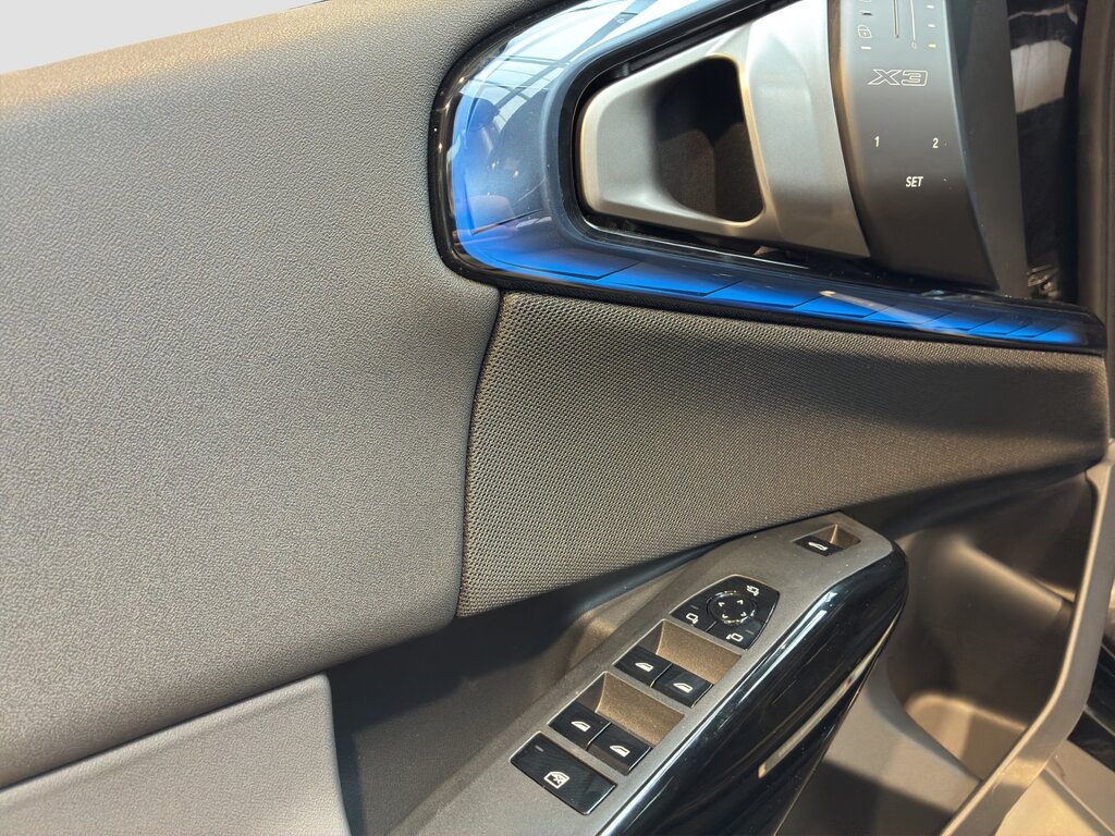 vehicle-3015723-10-3