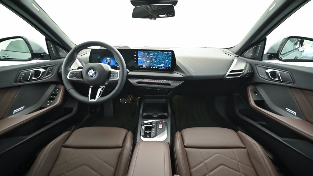 vehicle-3016680-11-3