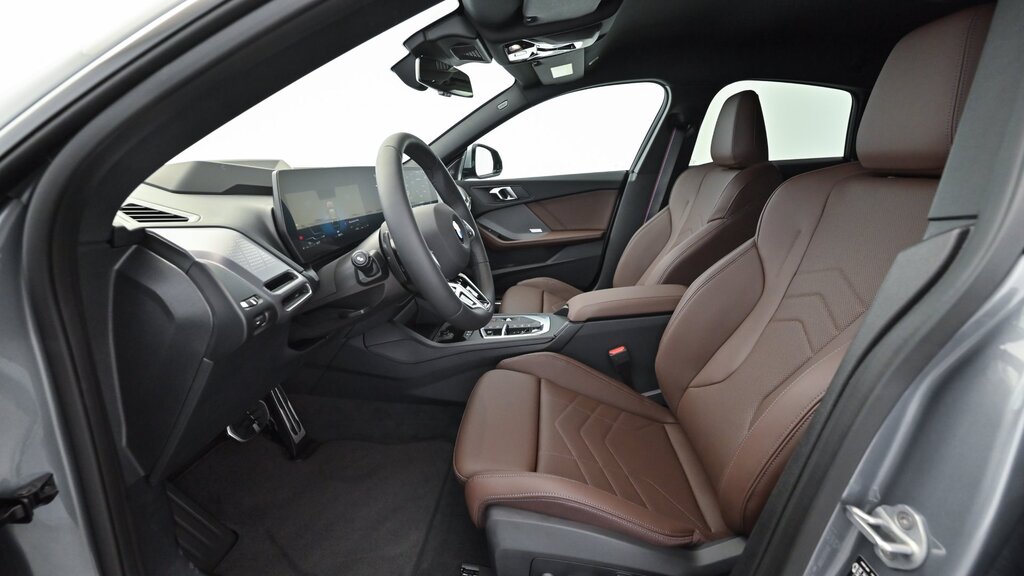 vehicle-3016680-19-3