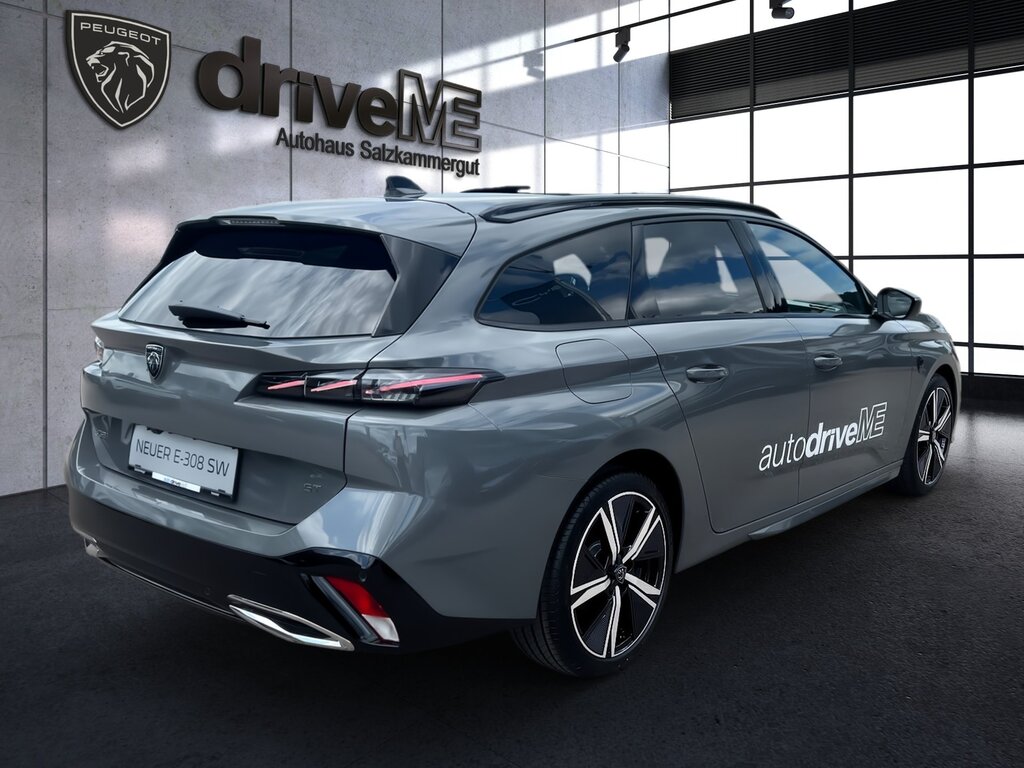 vehicle-3016840-11-3