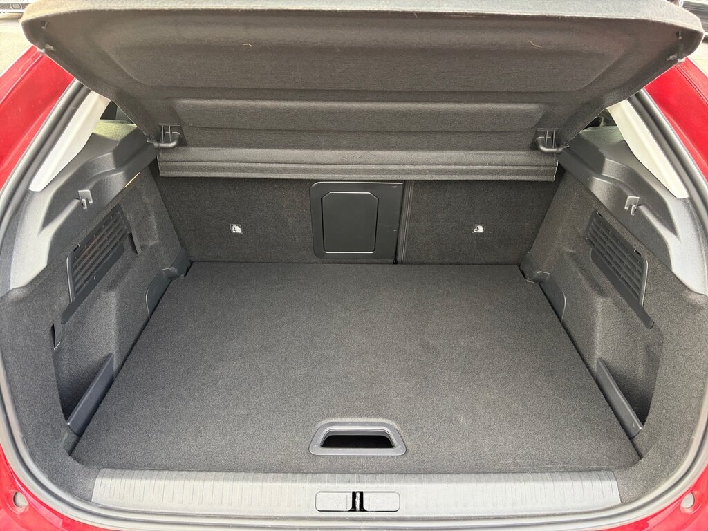 vehicle-3018570-10-3