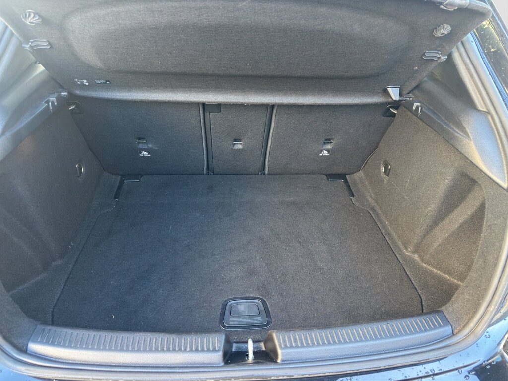 vehicle-3019582-16-3