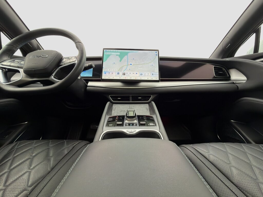 vehicle-3019868-12-2