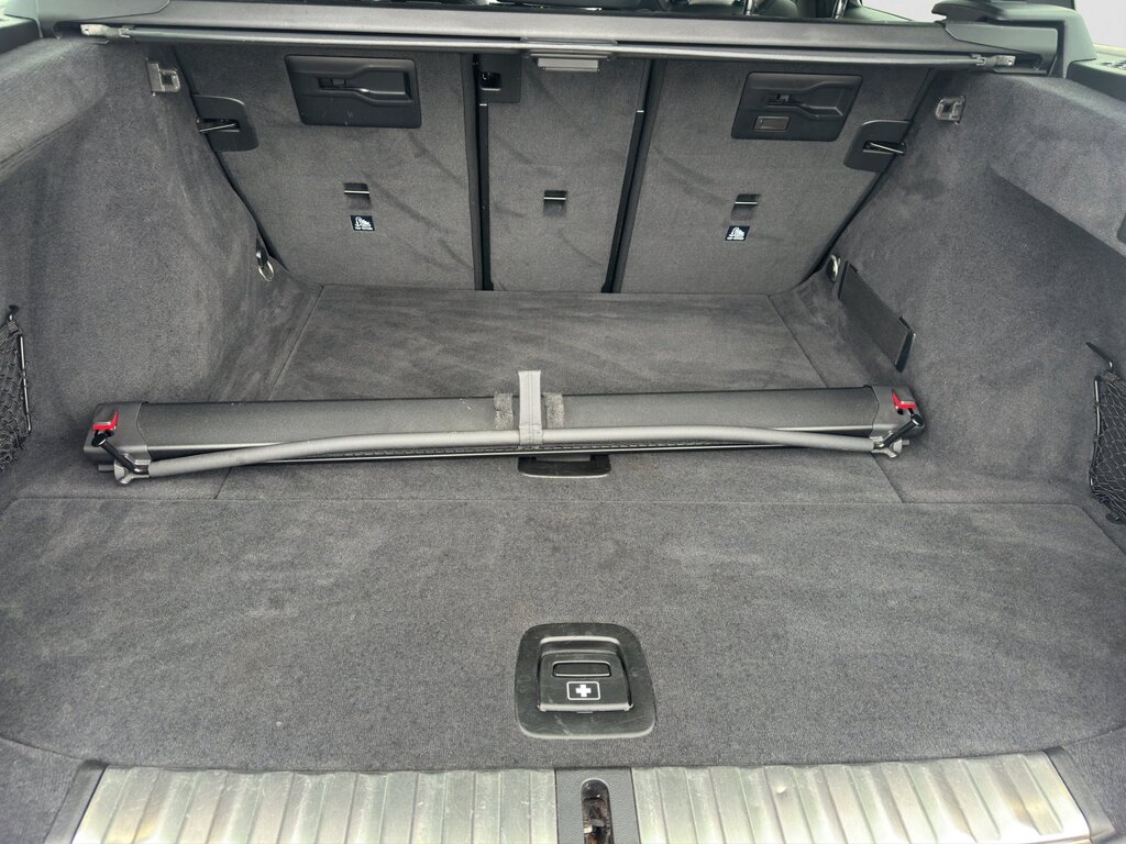 vehicle-3024873-16-3