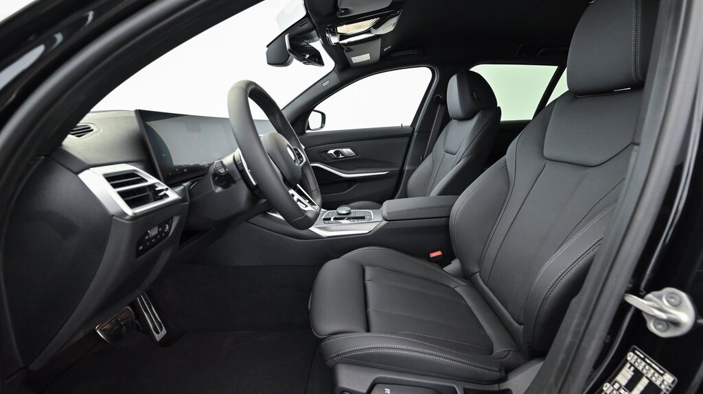 vehicle-3026845-14-1