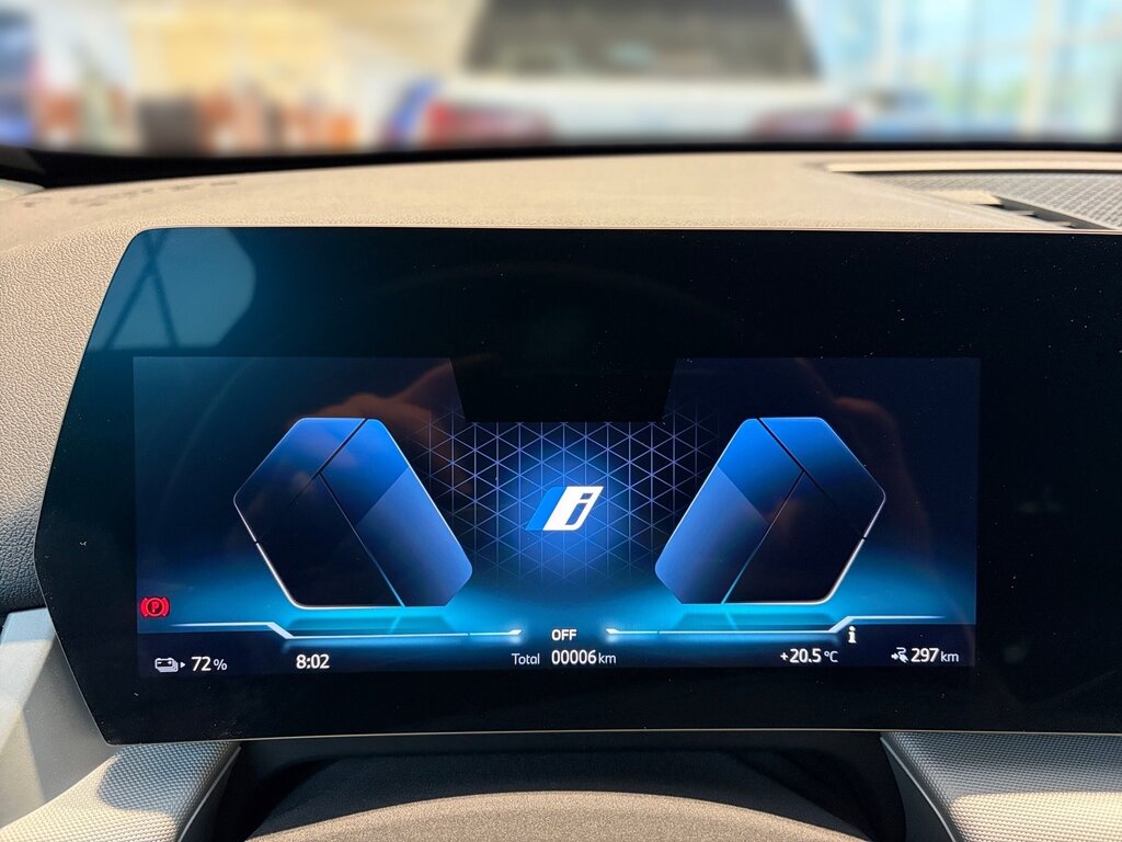 vehicle-2887608-13