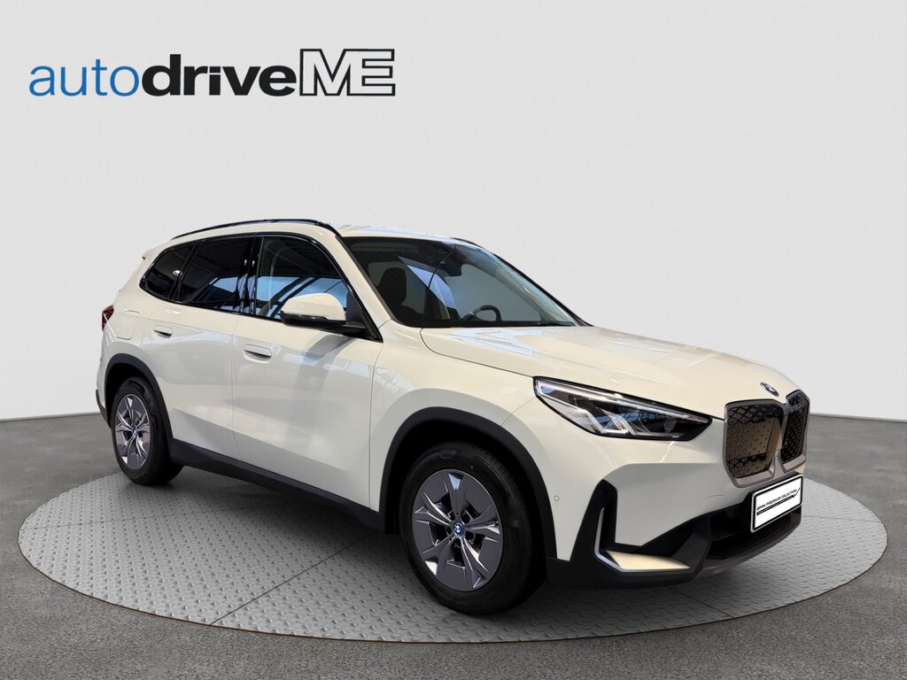 vehicle-2887608-5