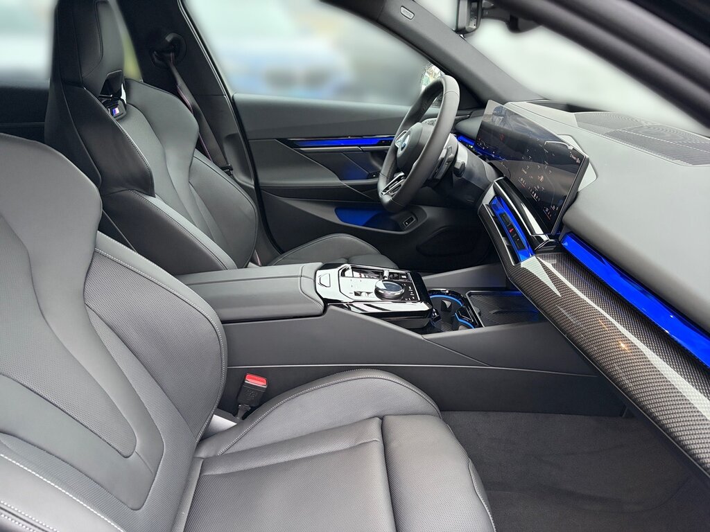 vehicle-2914418-12
