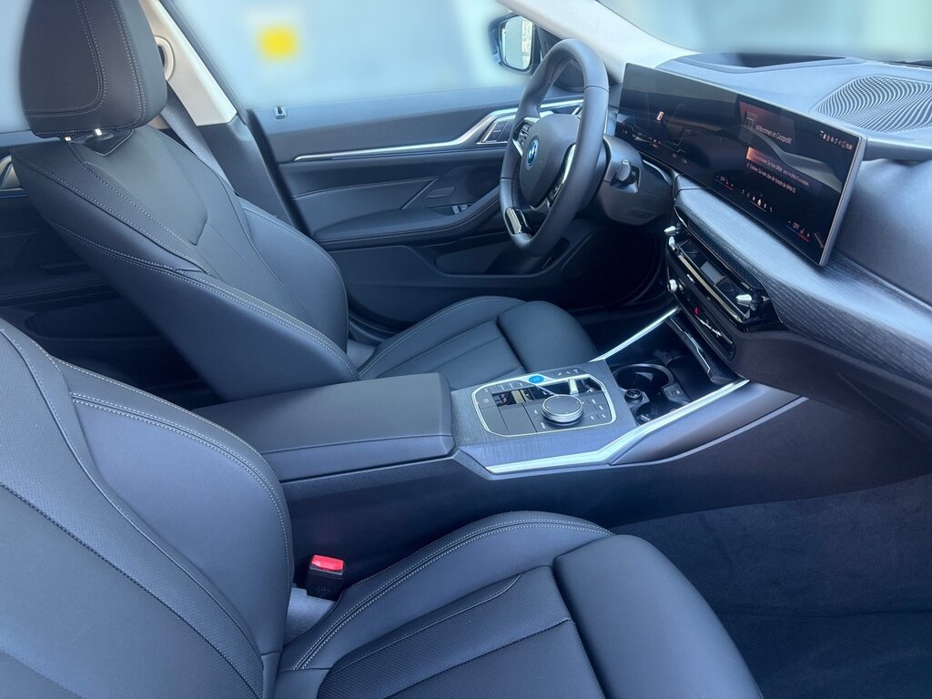 vehicle-2924080-13