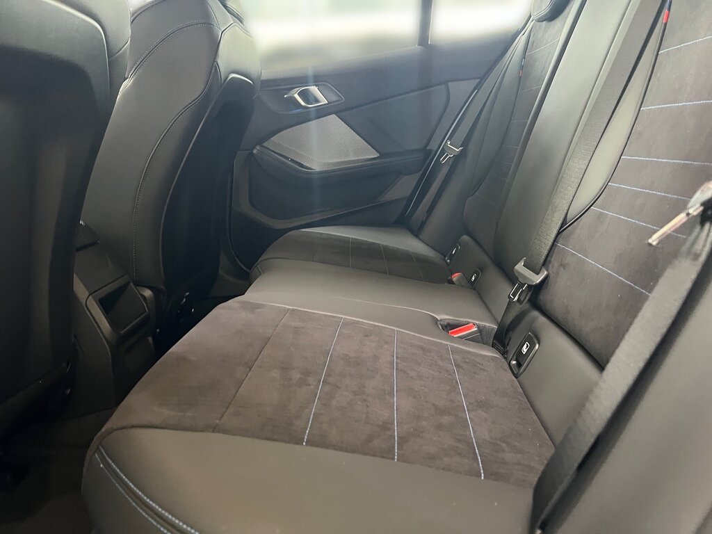 vehicle-2939313-6