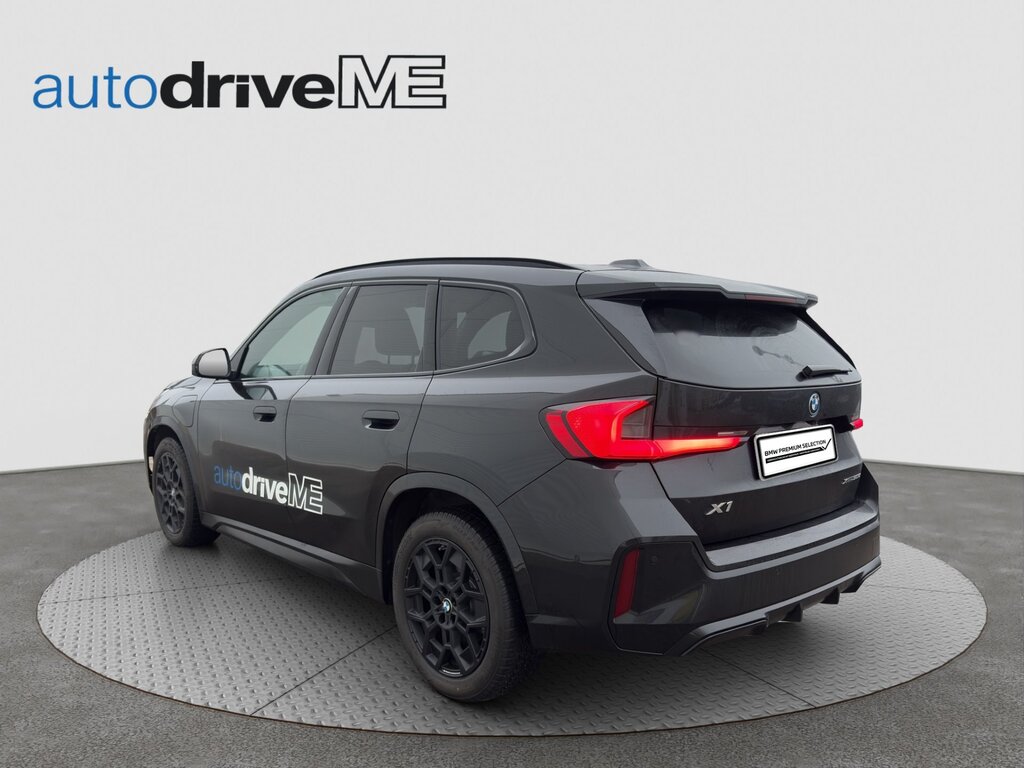 vehicle-2956776-3