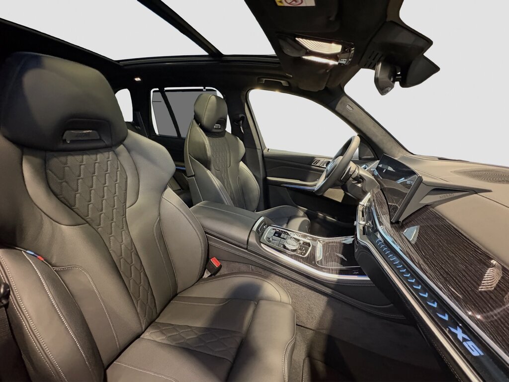vehicle-2965602-17