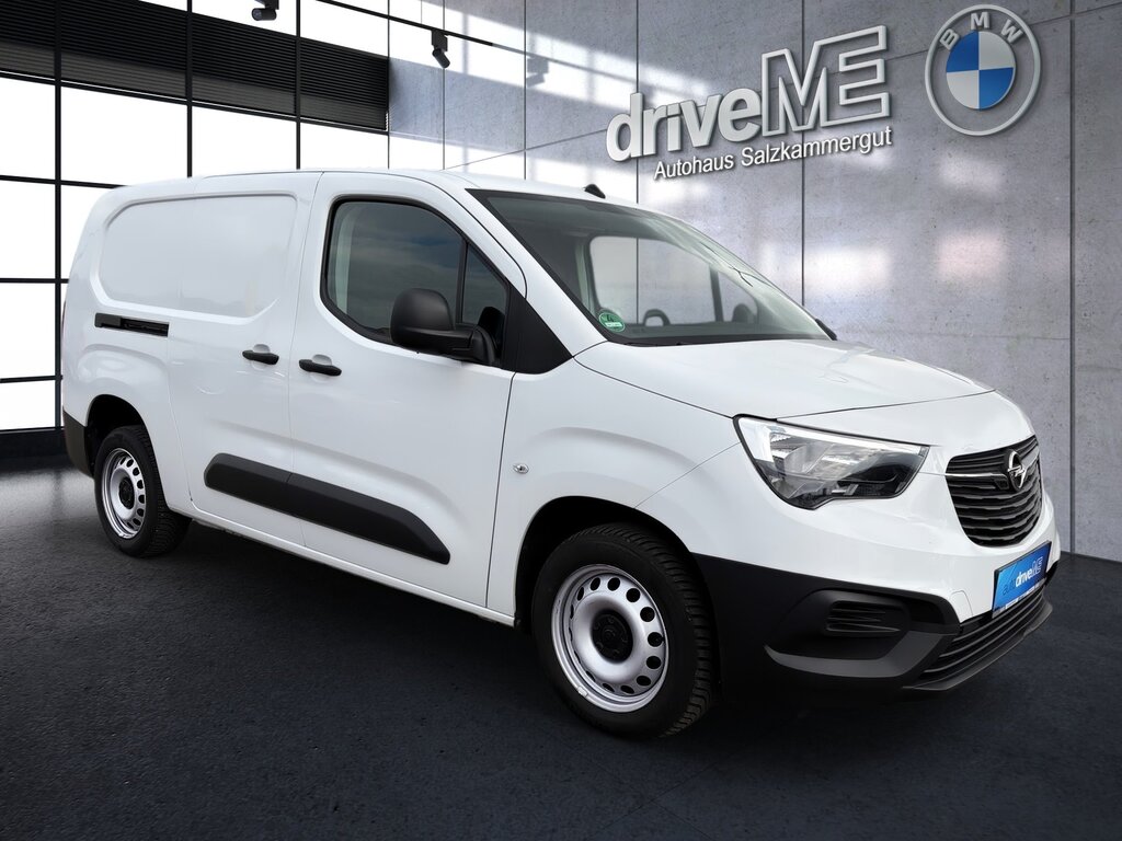 vehicle-3000140-12