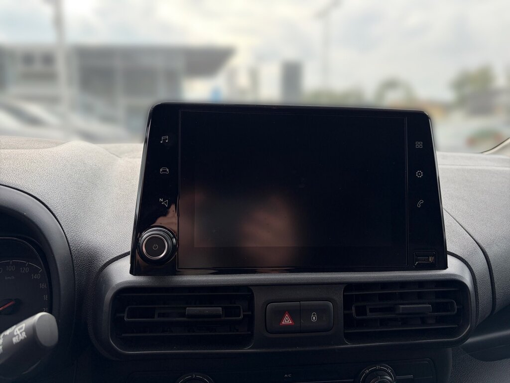vehicle-3000140-5