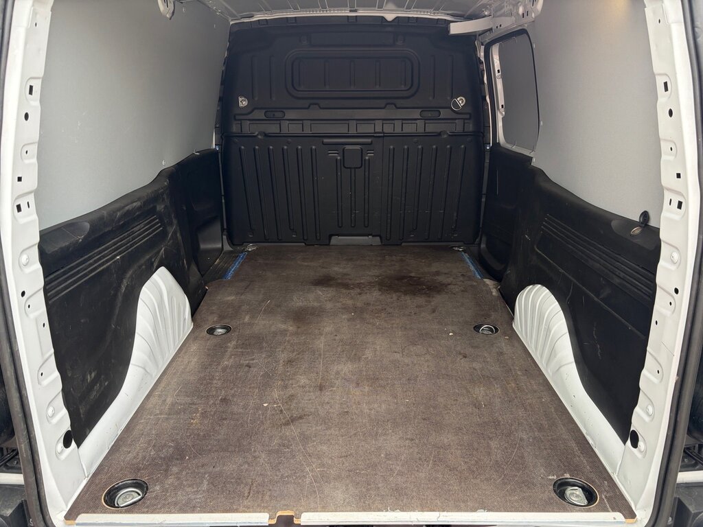 vehicle-3000140-9