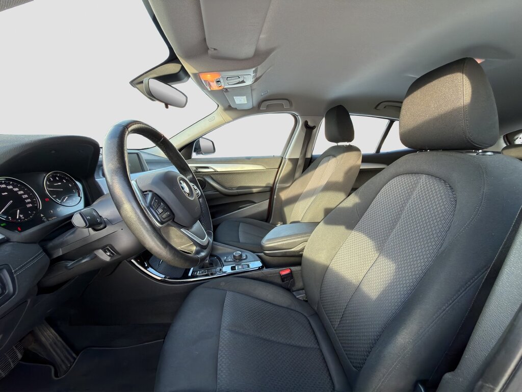 vehicle-3007172-8