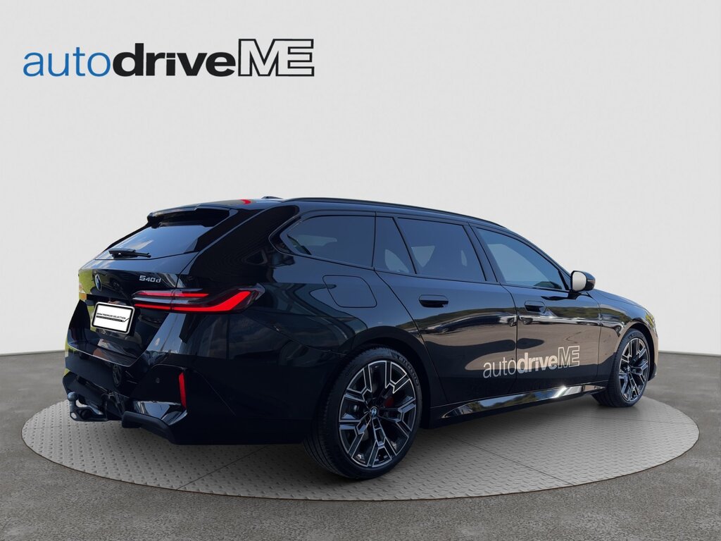 vehicle-3007243-5