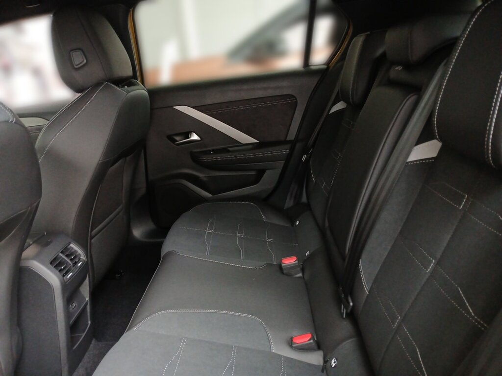 vehicle-3008128-5
