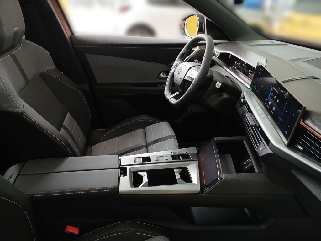 vehicle-3008140-8