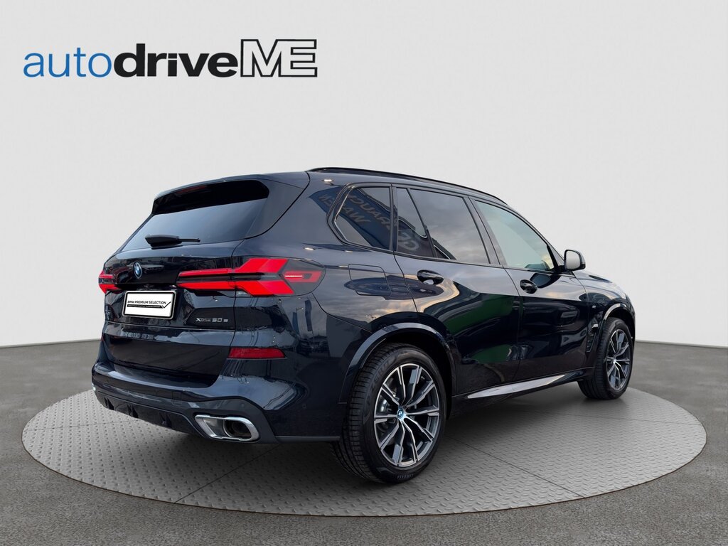 vehicle-3008891-5