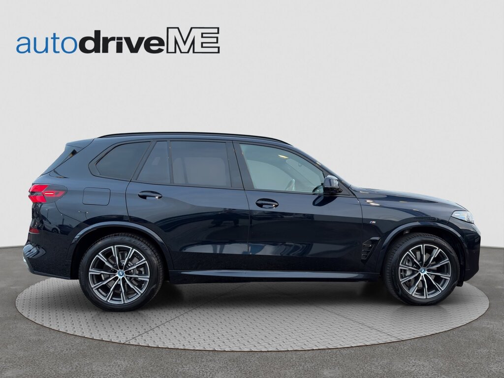 vehicle-3008891-6
