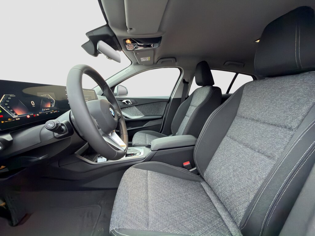 vehicle-3010679-8