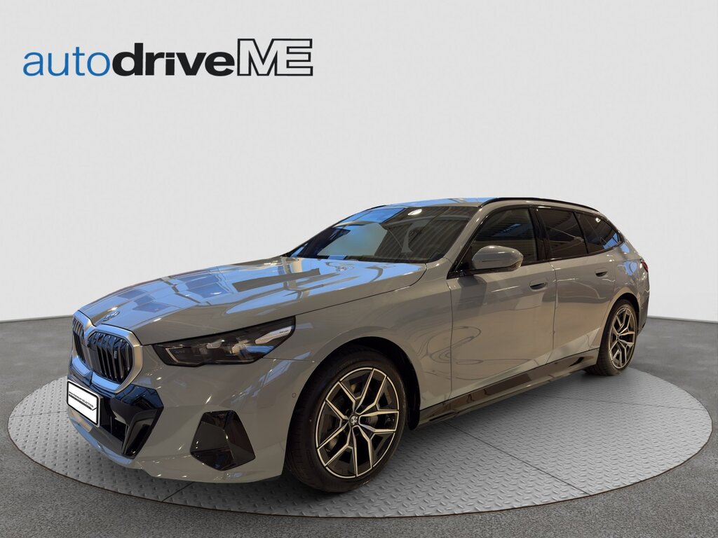 BMW i5 xDrive40