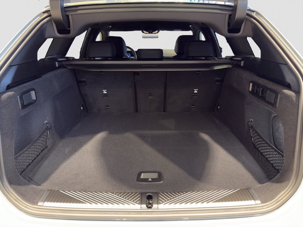 vehicle-3015986-13