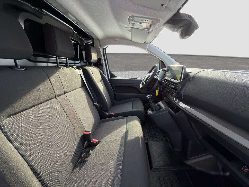 vehicle-3019128-12