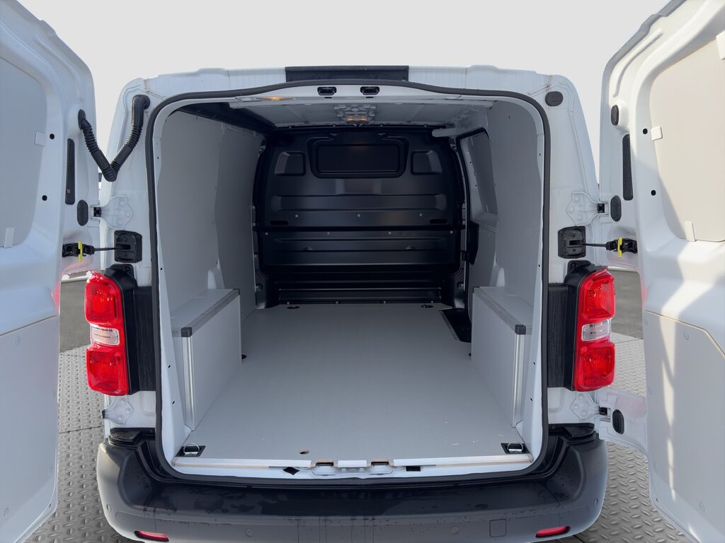 vehicle-3019128-14