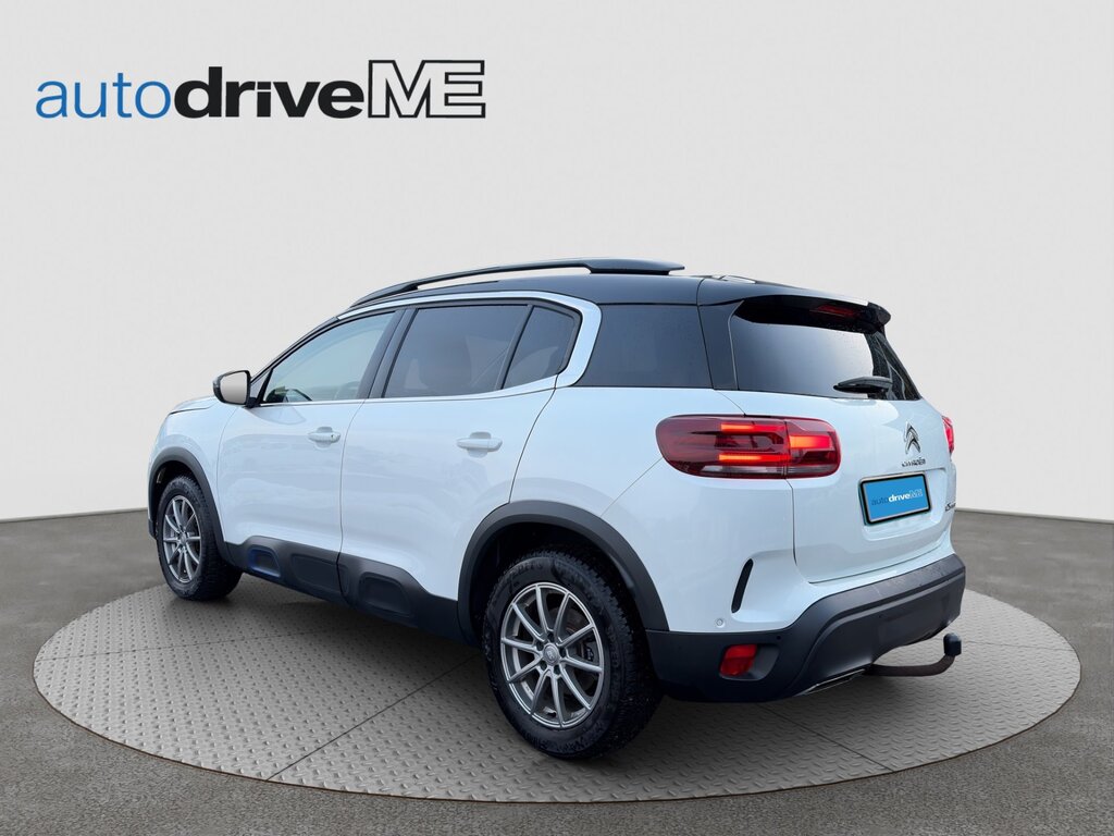 vehicle-3026160-3