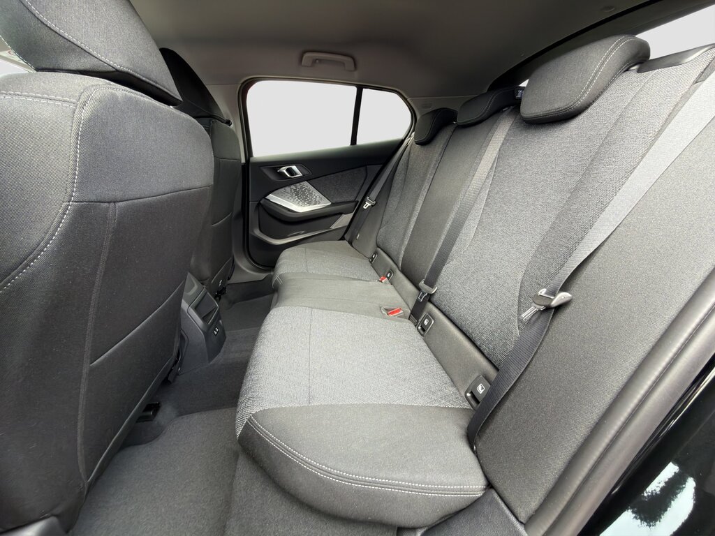 vehicle-3029359-11