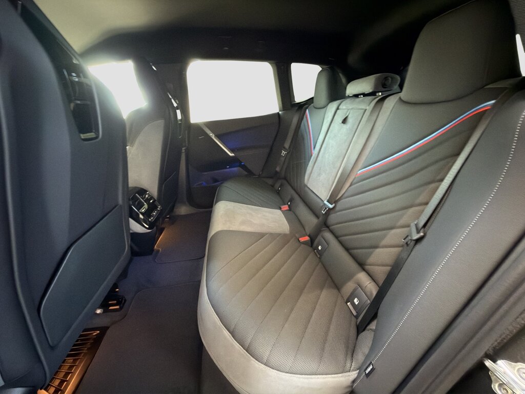 vehicle-3069354-12