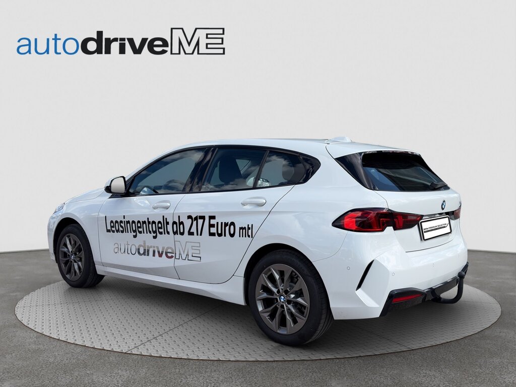 vehicle-3043528-3