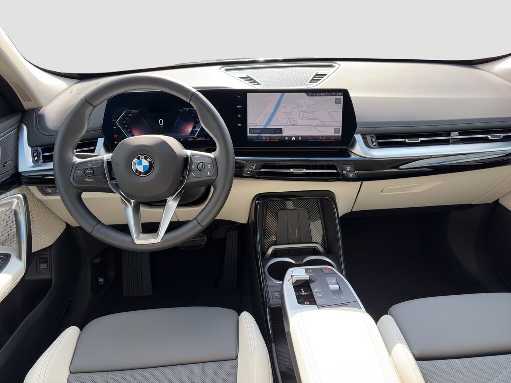 vehicle-3093584-12