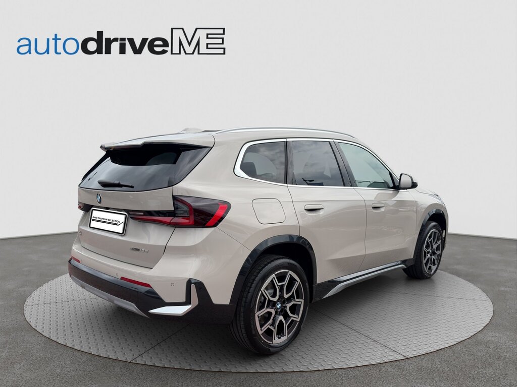 vehicle-3093596-5